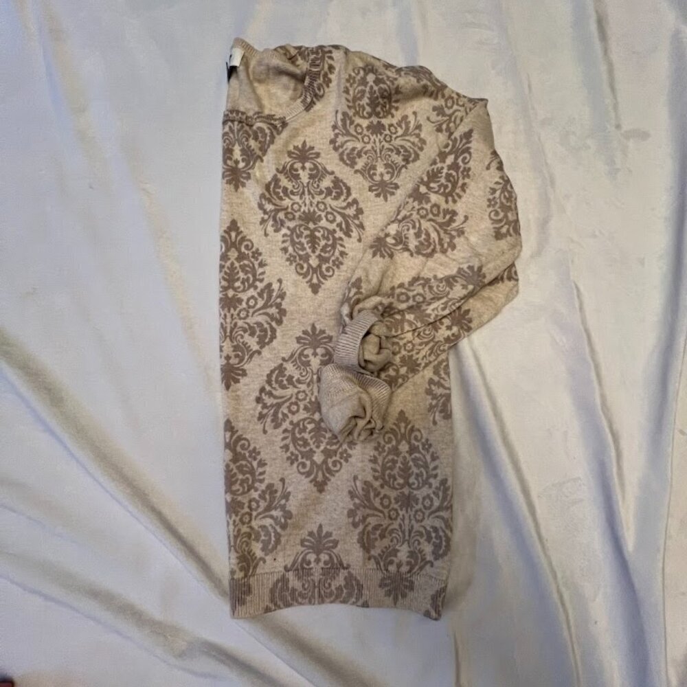 Womens Old Navy Sweater Size Medium - Picture 4 of 6